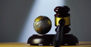 PURSUING A DEGREE IN LAW AND LEGAL STUDIES OVERSEAS 2024: WHAT YOU MUST UNDERSTAND